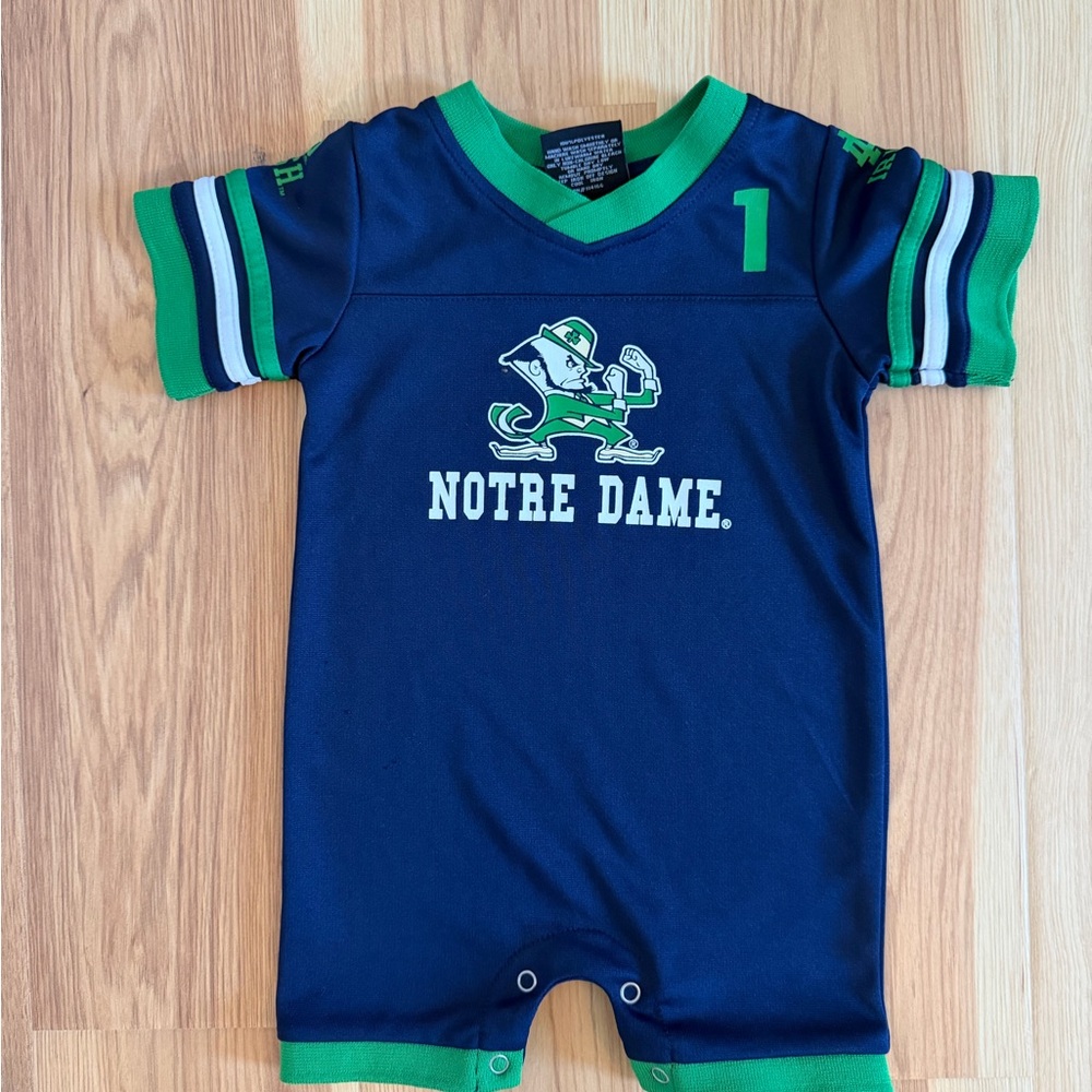 Notre Dame Fighting Irish Colosseum Infant Bumpo Football Romper